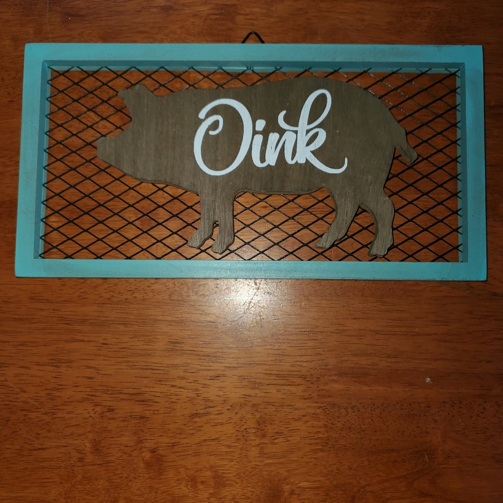 Teal Pig Kitchen Wall Decor